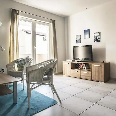 Svi-mi Apartman Gradac (Split-Dalmatia)