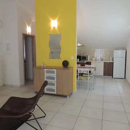 Apartment Svi-mi