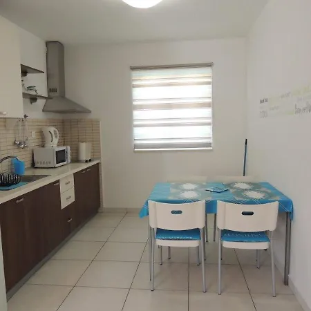 Svi-mi Apartment Gradac (Split-Dalmatia)
